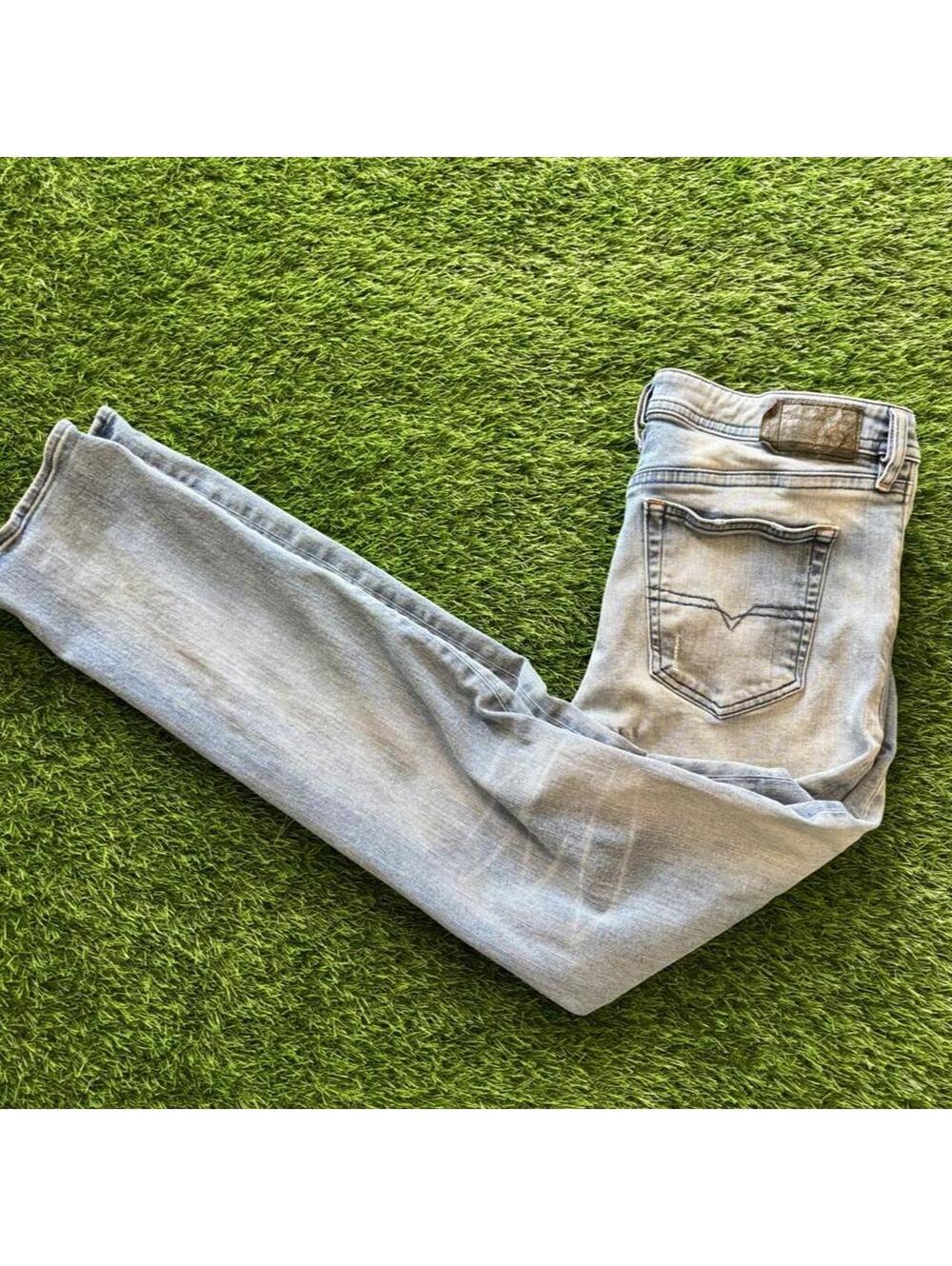 Diesel Buster Regular Slim Tapered Light Wash Jeans